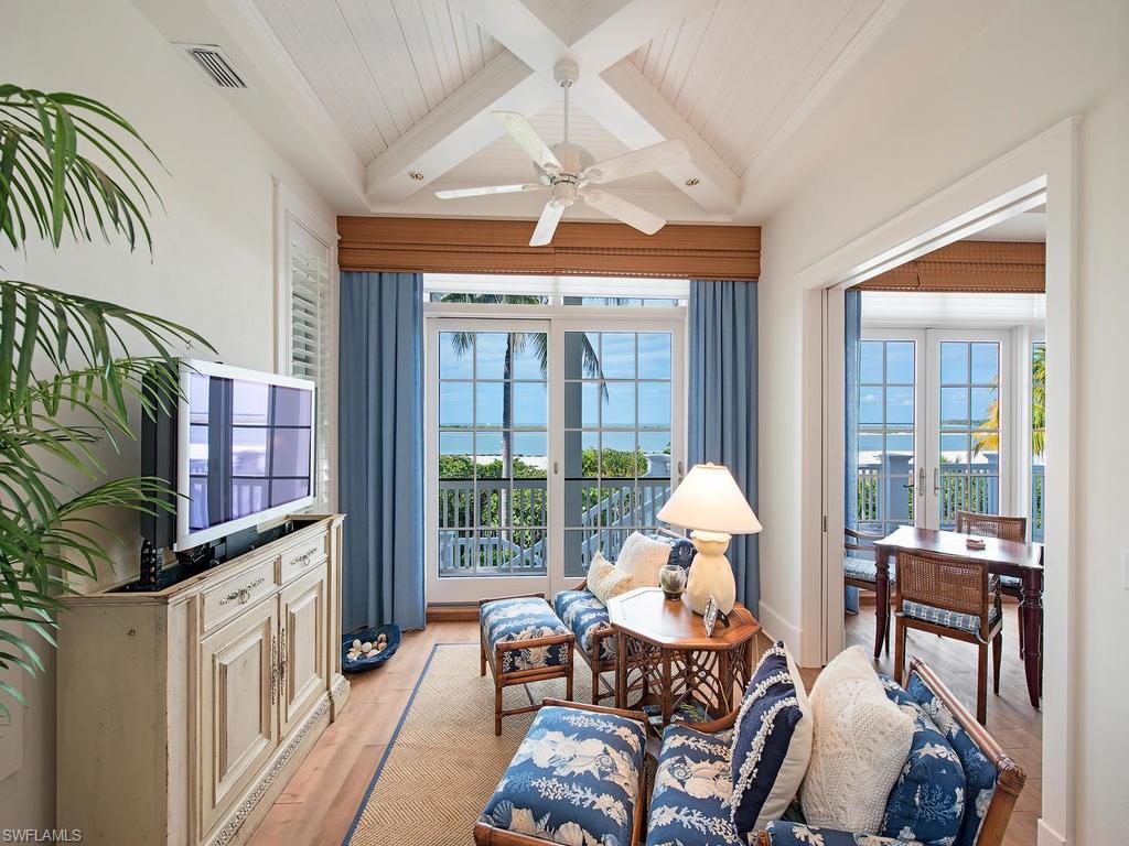 HIDEAWAY BEACH - Residential