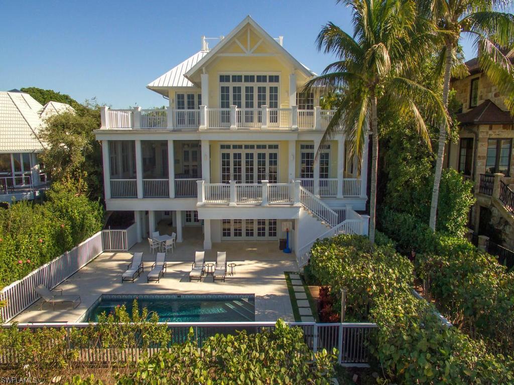 HIDEAWAY BEACH - Residential