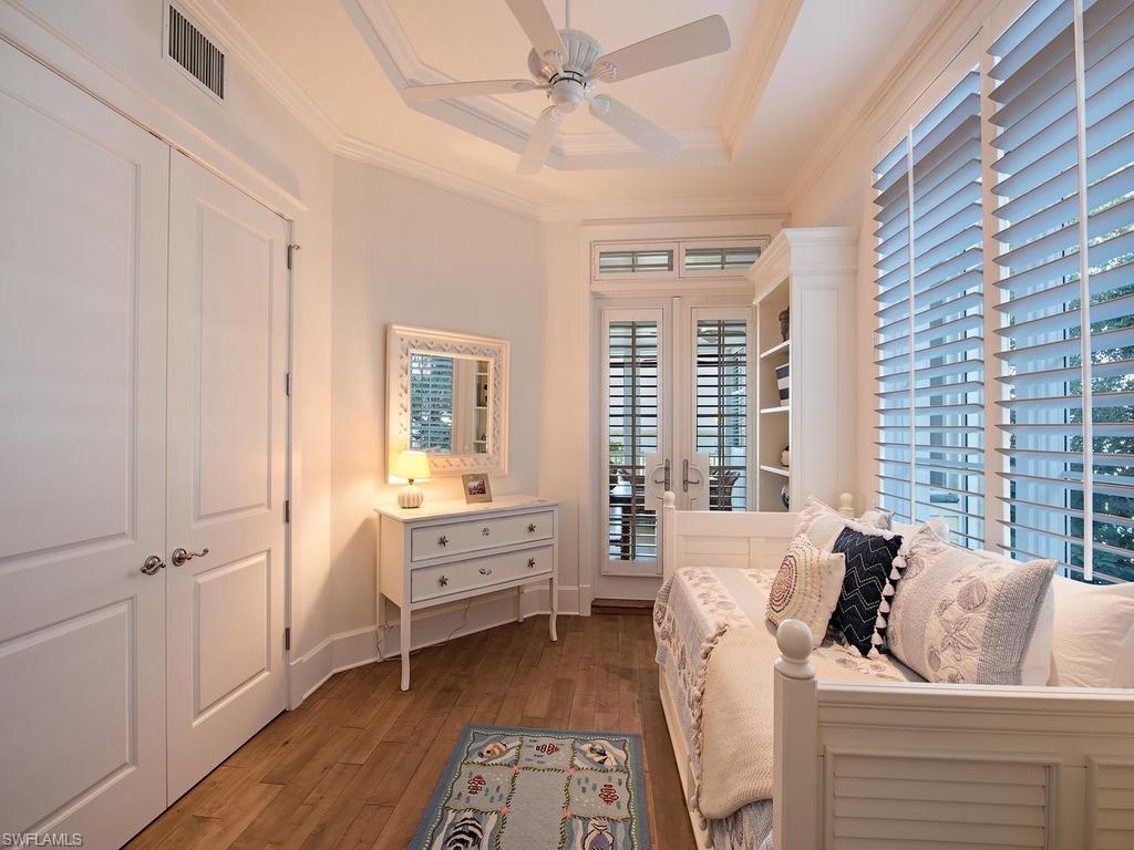 HIDEAWAY BEACH - Residential