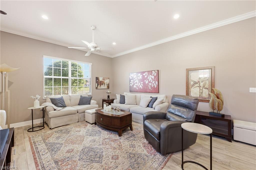 BELL TOWER PARK - Residential