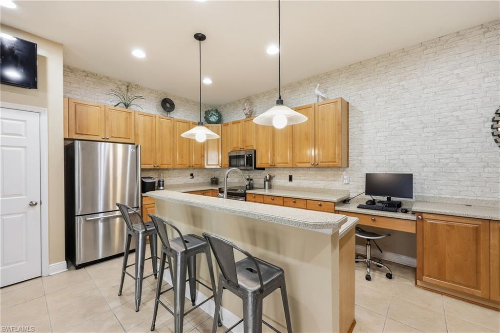 BELL TOWER PARK - Residential