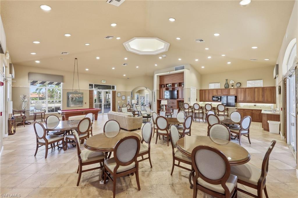 BELL TOWER PARK - Residential