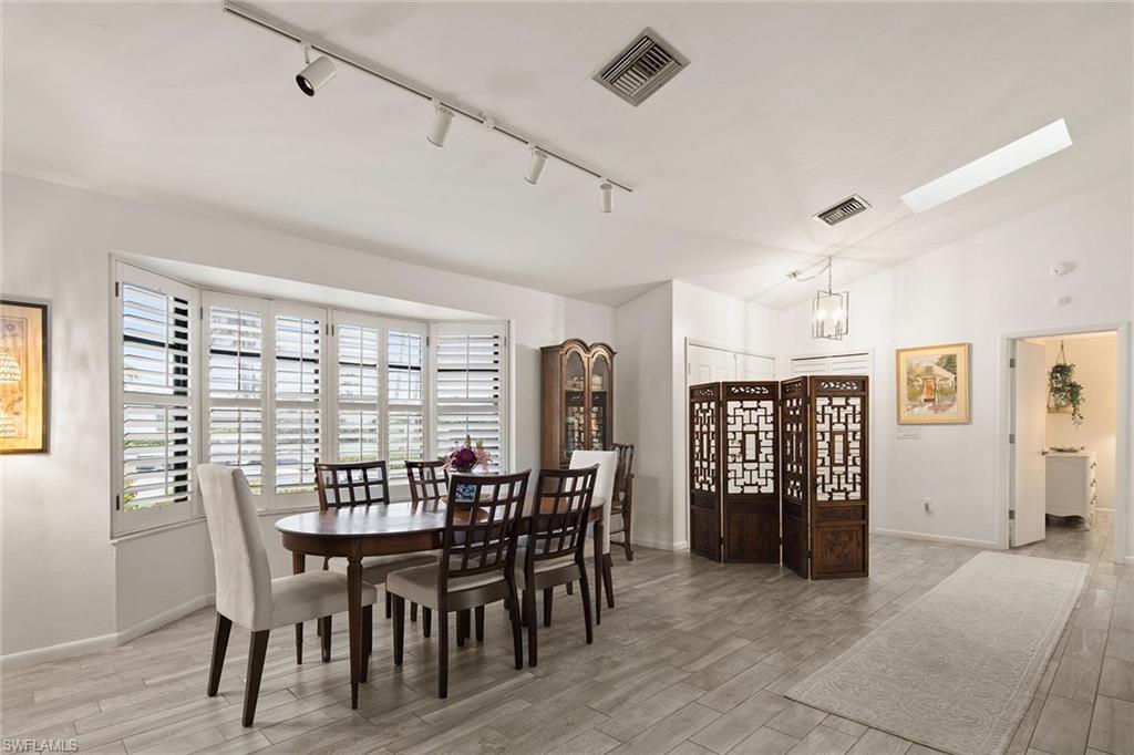 1634 Bonita CT