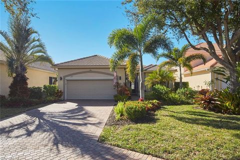 Photo of 377 Mallory CT, NAPLES, FL 34110 (MLS # 226005813)