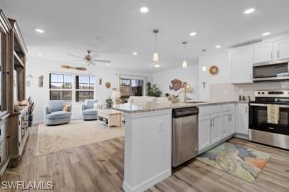 BAYSHORE COMMONS - Residential Lease