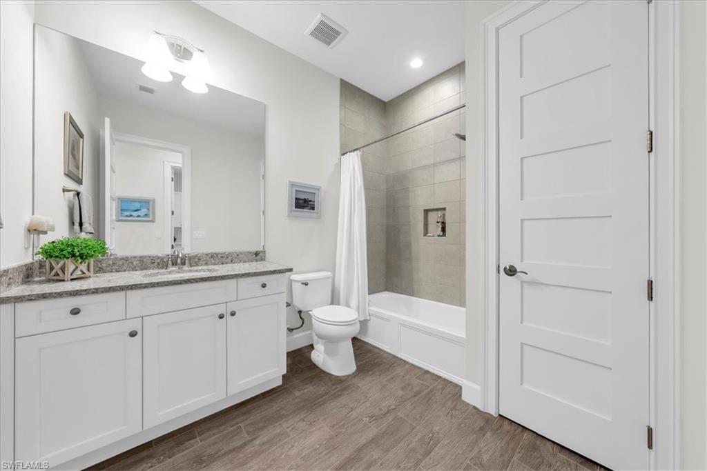 ISLES OF COLLIER PRESERVE - Residential