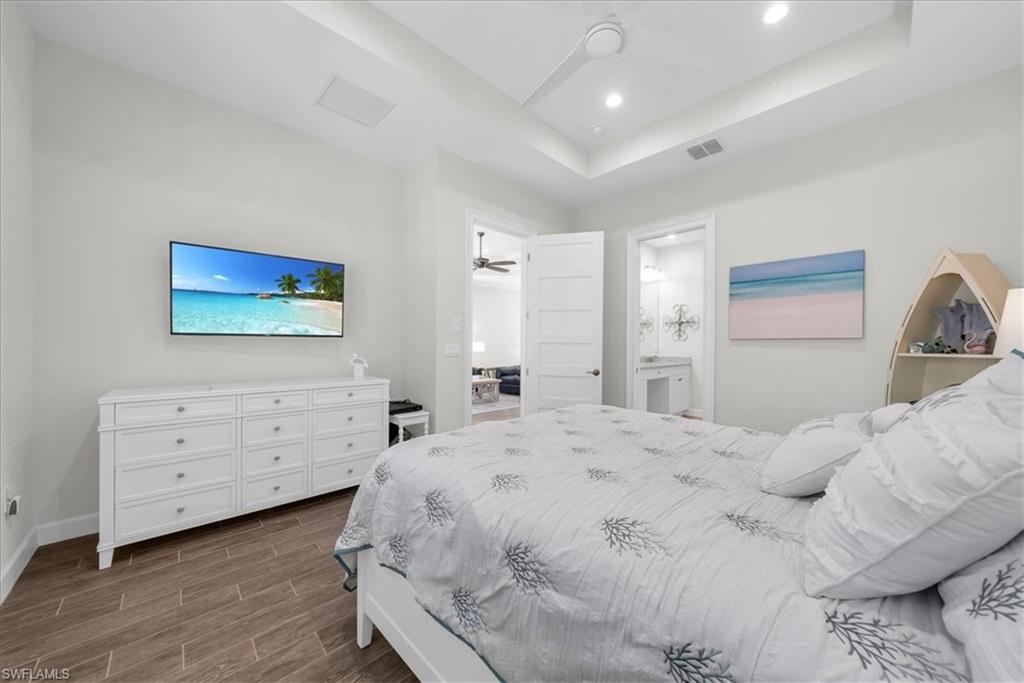 ISLES OF COLLIER PRESERVE - Residential