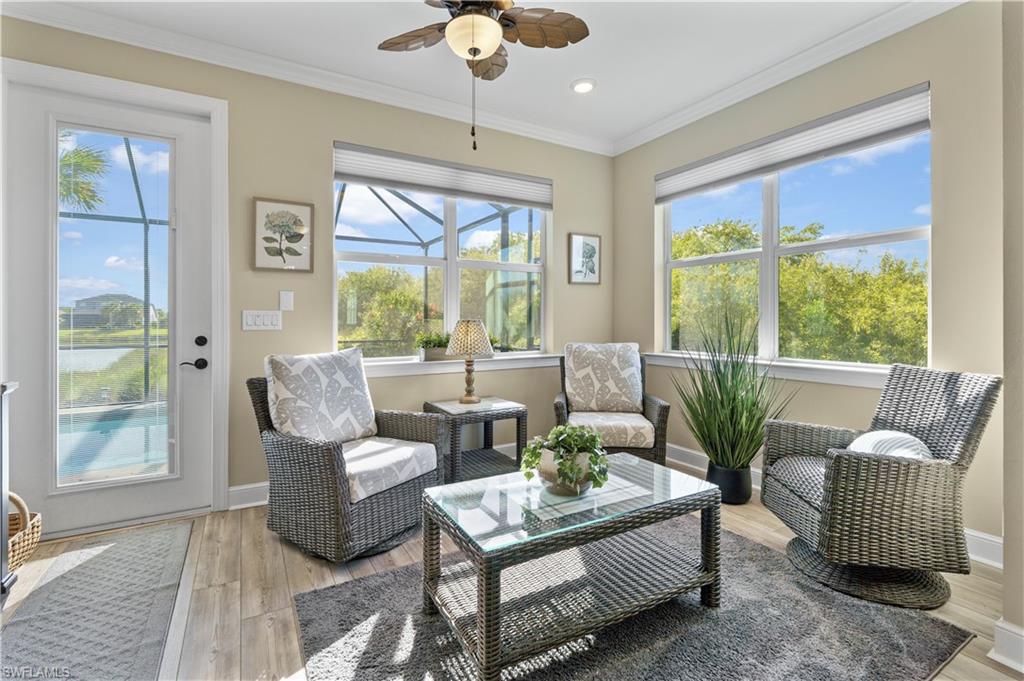 EDGEWATER - Residential