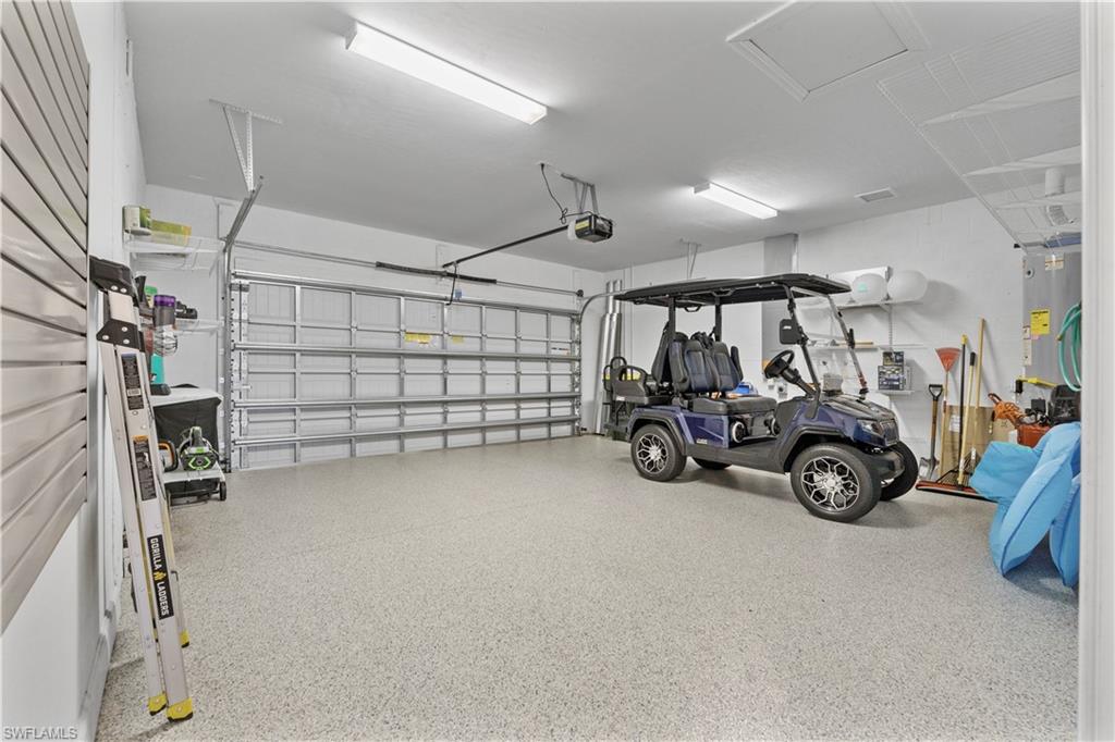 EDGEWATER - Residential