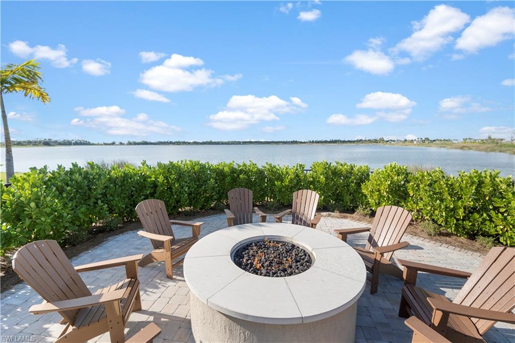 EDGEWATER - Residential