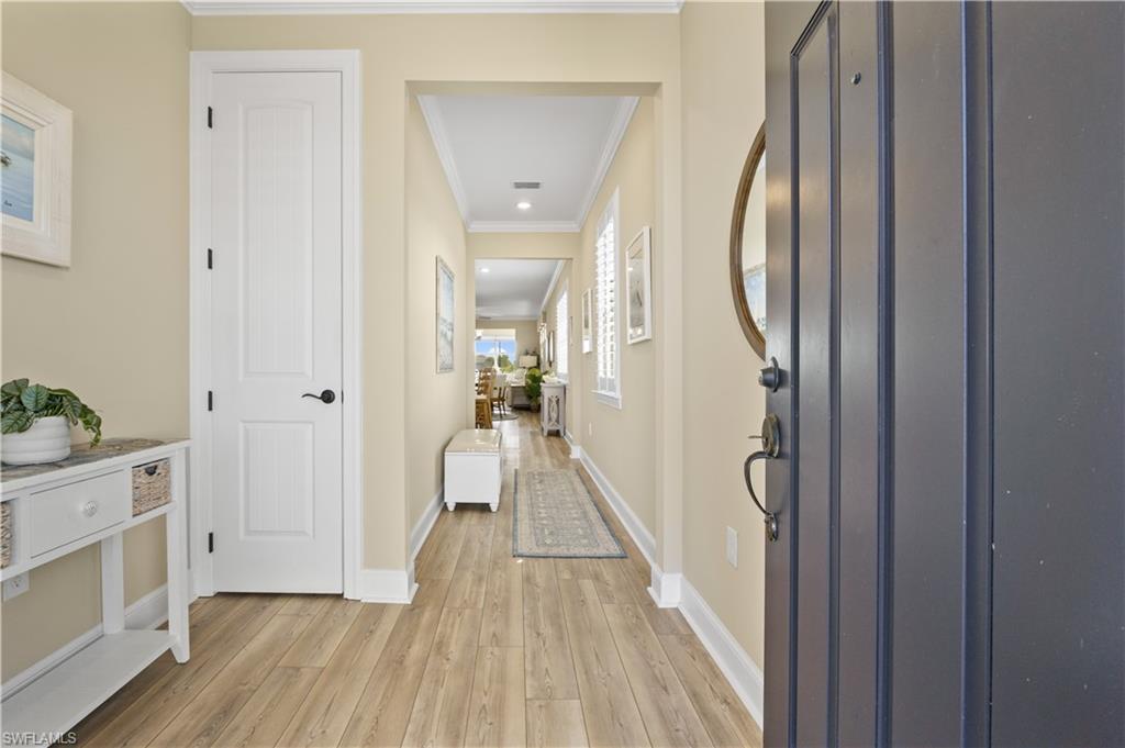 EDGEWATER - Residential