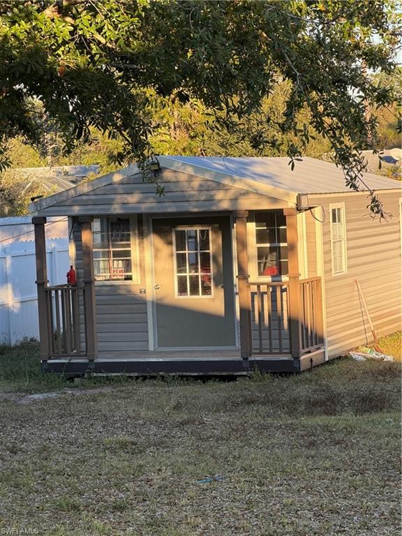 LEHIGH ACRES - Residential