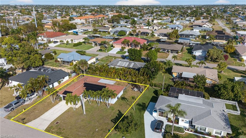 CAPE CORAL - Residential