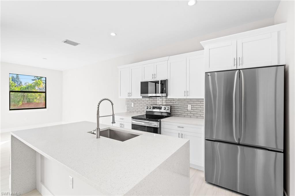 GOLDEN GATE CITY - Residential Lease