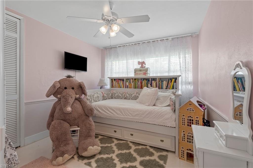 SUNSET COVE - Residential