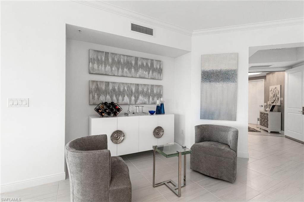 4800 Pelican Colony BLVD 303