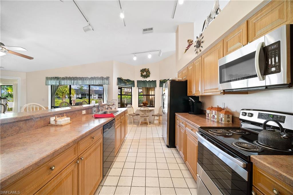 COUNTRYSIDE - Residential