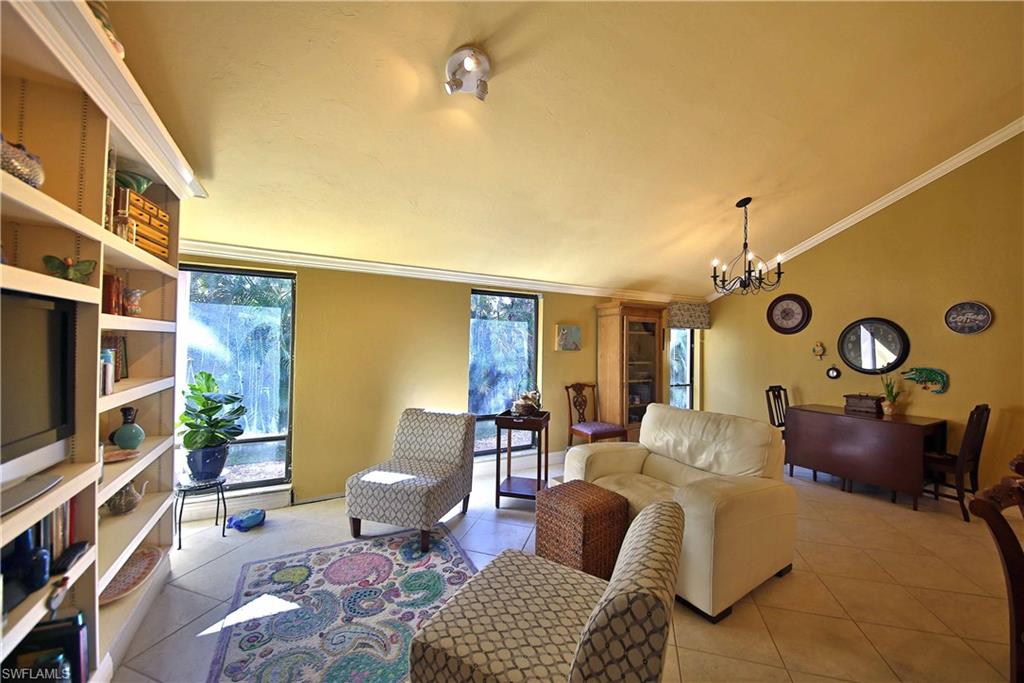 LONGBOAT VILLAGE - Residential