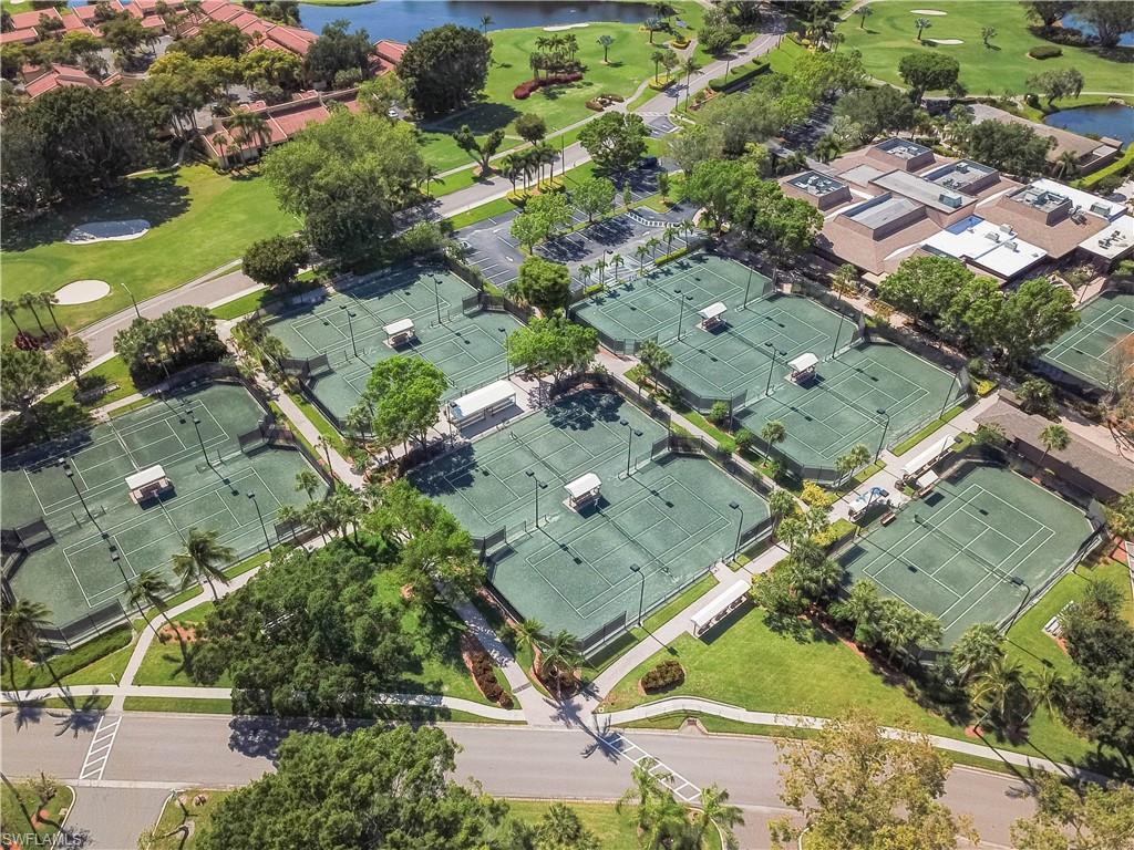 LONGBOAT VILLAGE - Residential