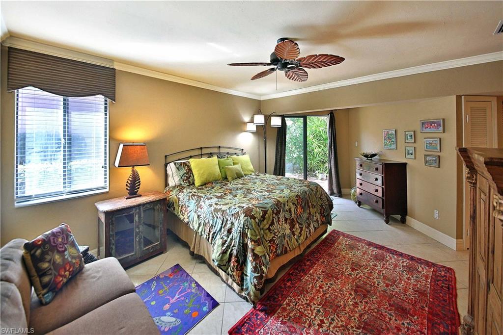 LONGBOAT VILLAGE - Residential