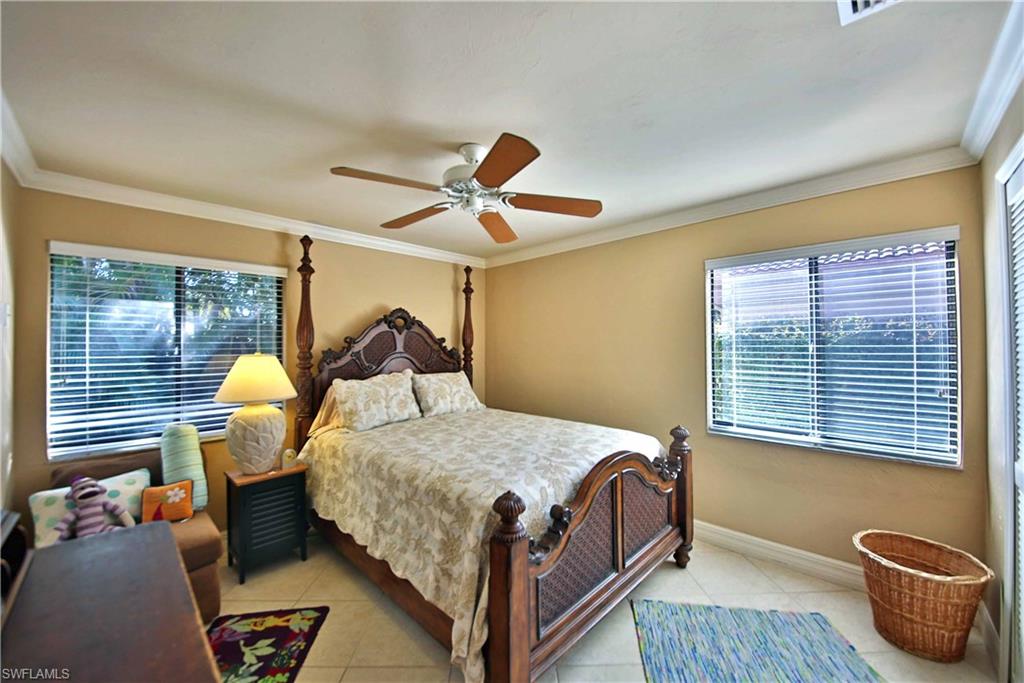 LONGBOAT VILLAGE - Residential