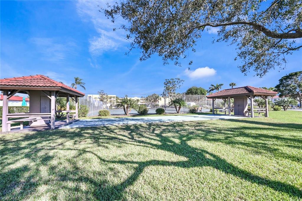 FOREST LAKES - Residential