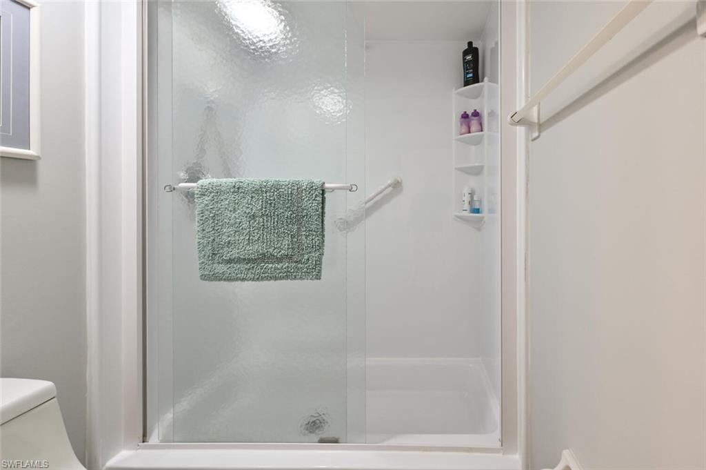 FOREST LAKES - Residential