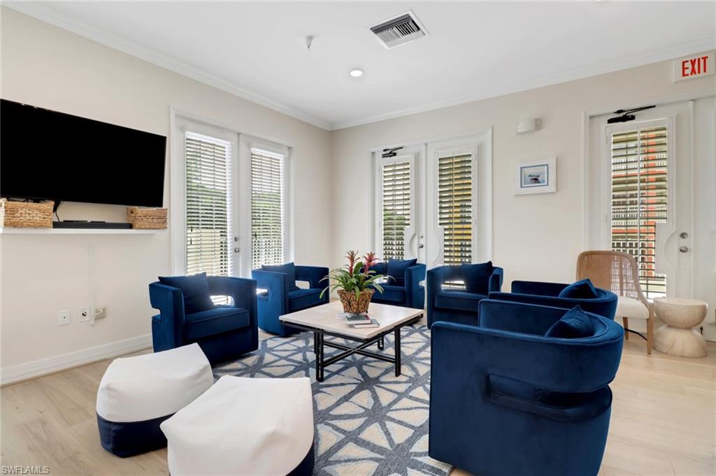 BAYFRONT - Residential Lease