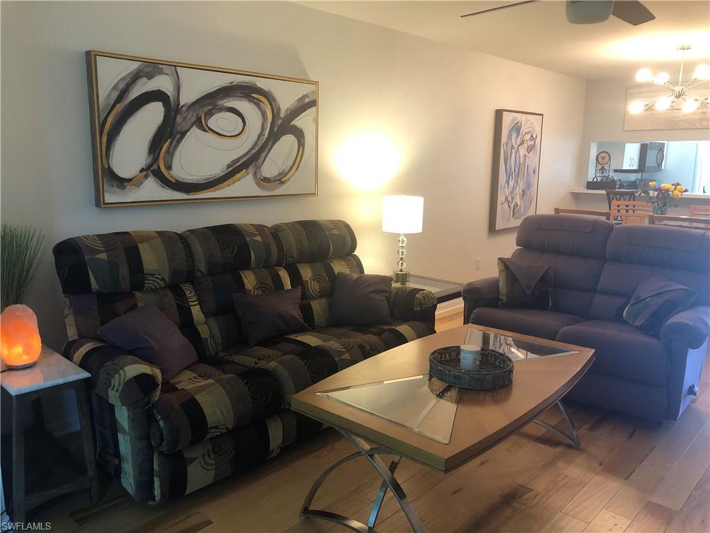 SUMMERLIN TRACE CONDO - Residential