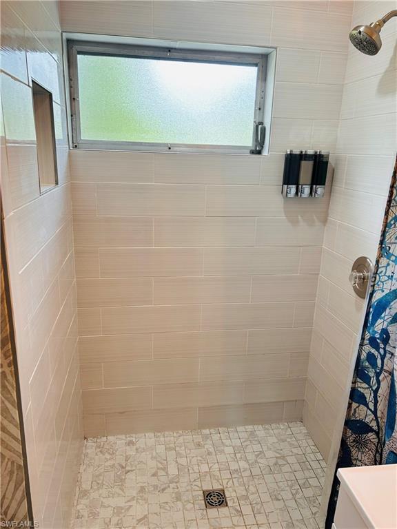 RIVERS EDGE - Residential