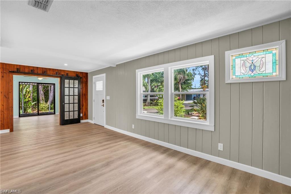 RIVERS EDGE - Residential