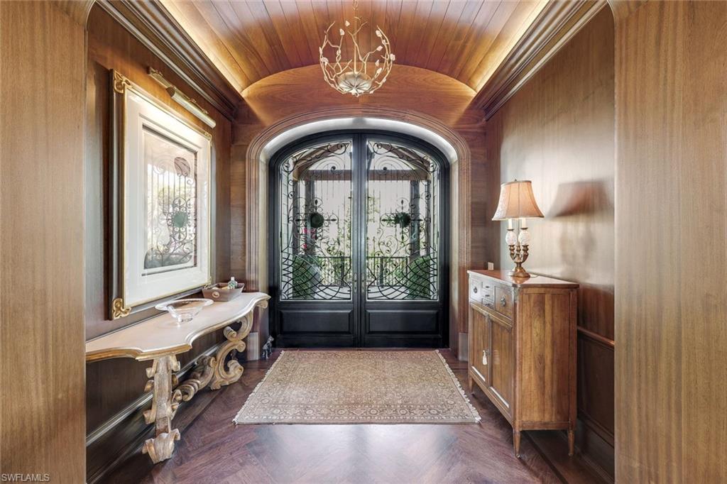 METES AND BOUNDS - Residential