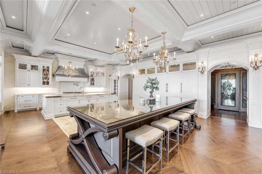 METES AND BOUNDS - Residential