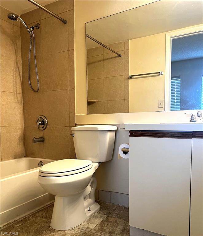 GRANADA LAKES - Residential Lease