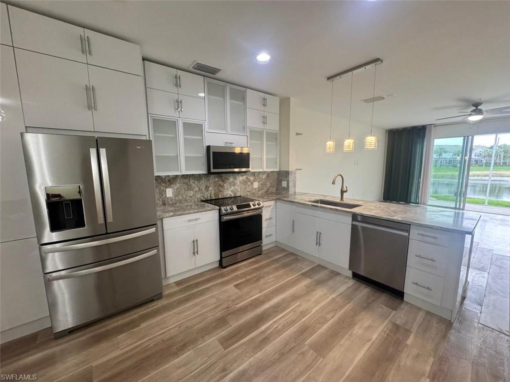 VERONA POINTE - Residential Lease