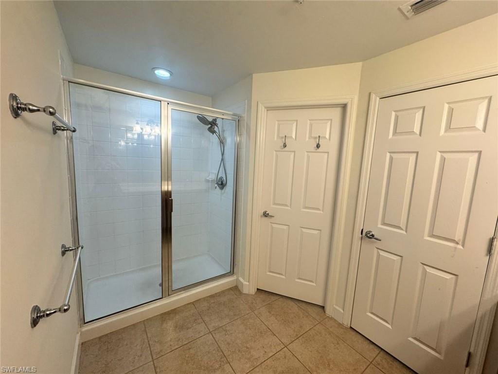 VERONA POINTE - Residential Lease