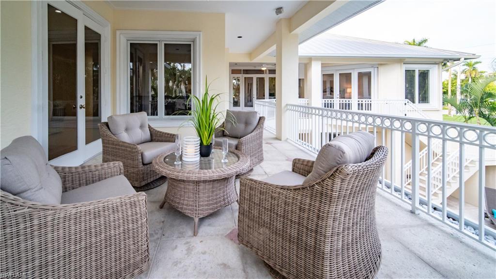 OLDE NAPLES - Residential