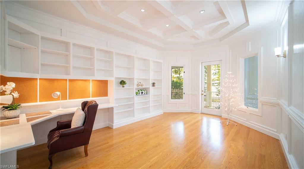 OLDE NAPLES - Residential