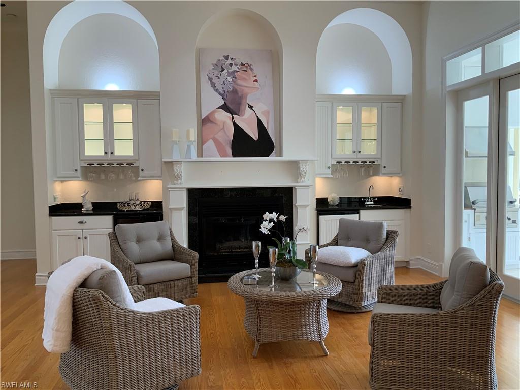 OLDE NAPLES - Residential