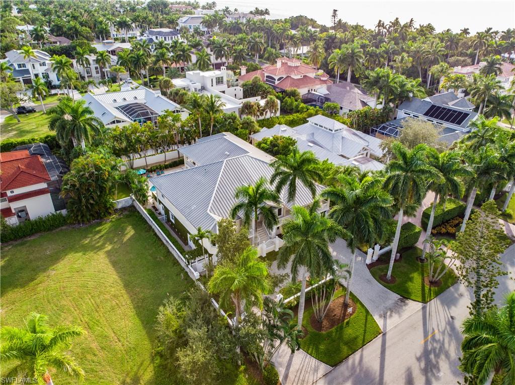 OLDE NAPLES - Residential