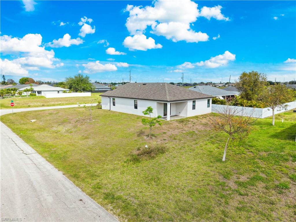 CAPE CORAL - Residential