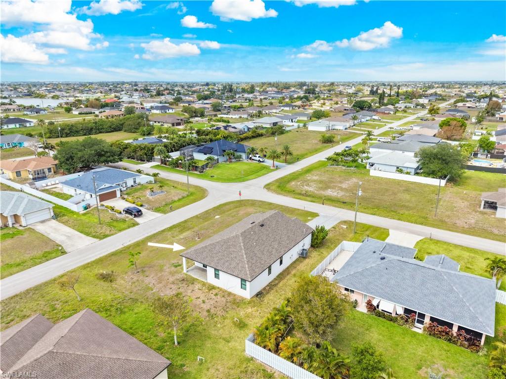 CAPE CORAL - Residential