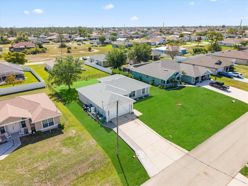 CAPE CORAL - Residential