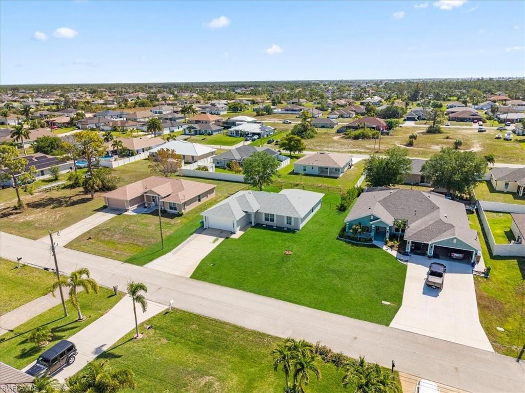CAPE CORAL - Residential