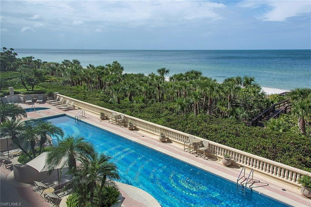 WINDSOR AT BAY COLONY - Residential