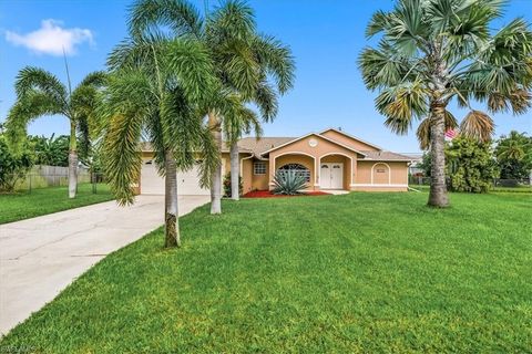 Photo of 1702 SE 11th AVE, CAPE CORAL, FL 33990 (MLS # 226026346)
