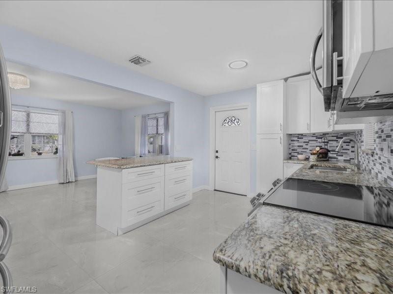 NORTH FORT MYERS - Residential