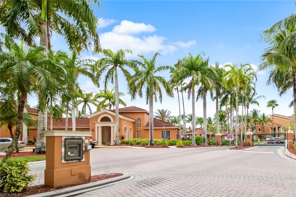 THE ENCLAVE AT NAPLES - Residential