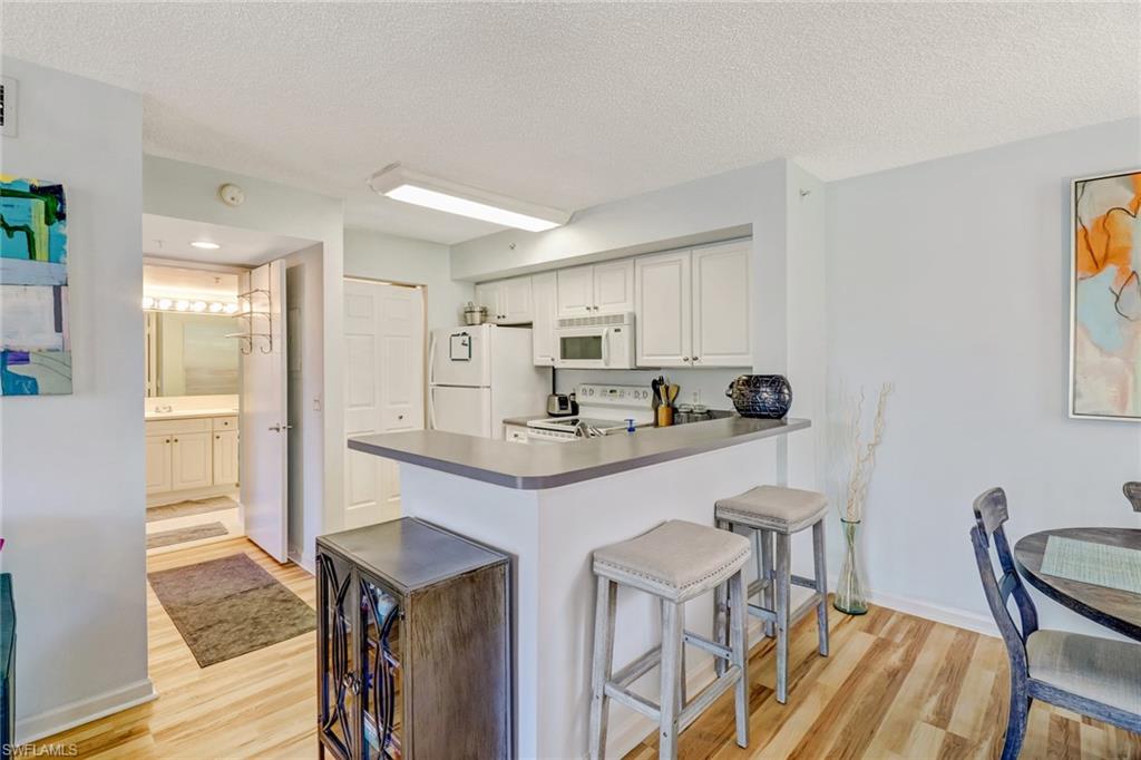 THE ENCLAVE AT NAPLES - Residential