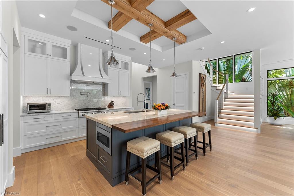 OLDE NAPLES - Residential